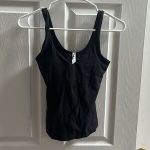 WOMENS Lululemon black long align tank in size 4